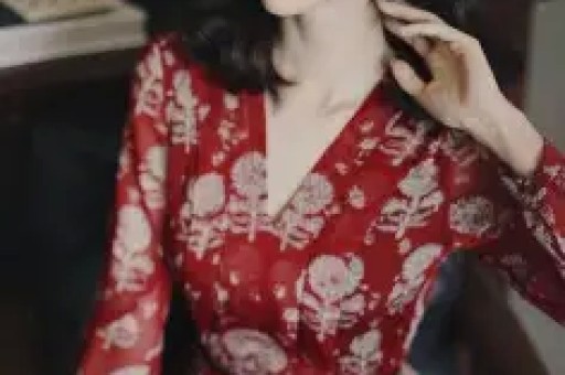 劈腿老男人只是冰山一角！黄一鸣闺蜜爆料她吸D贩D骗王思聪