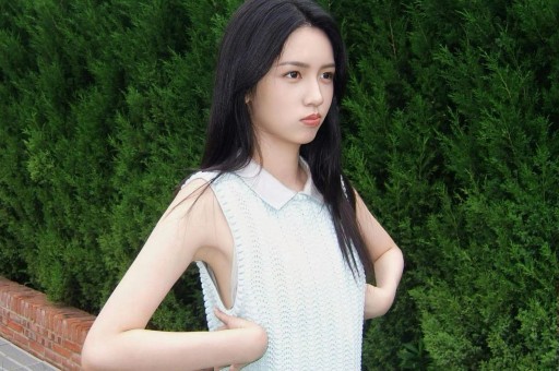娱乐圈大事件！顶流耍大牌、韩红道歉、网红被拘罗晋意外现身