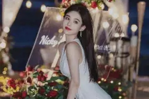 60岁的独狼罗马里奥父女恋玩完收场竟然出轨小女友闺蜜被甩